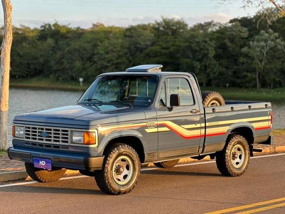 CHEVROLET D20 4.0 CUSTOM DE LUXE CS 8V DIESEL 2P MANUAL CHEVROLET D20 4.0 CUSTOM DE LUXE CS 8V DIESEL 2P MANUAL